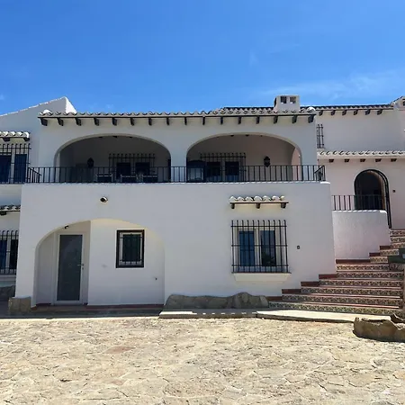 La Casa Del Marcines Ines Boven Bed & Breakfast